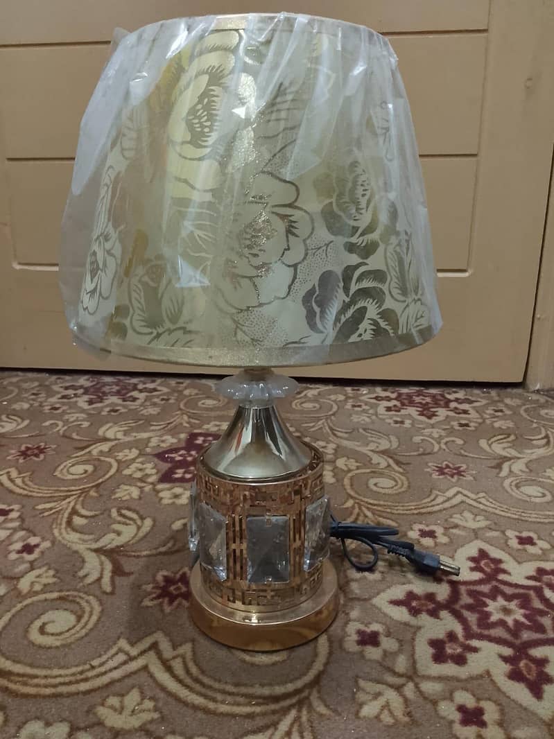 Table lamp good looking 2