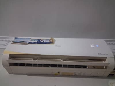 Haier 1 ton DC inverter R410A gas