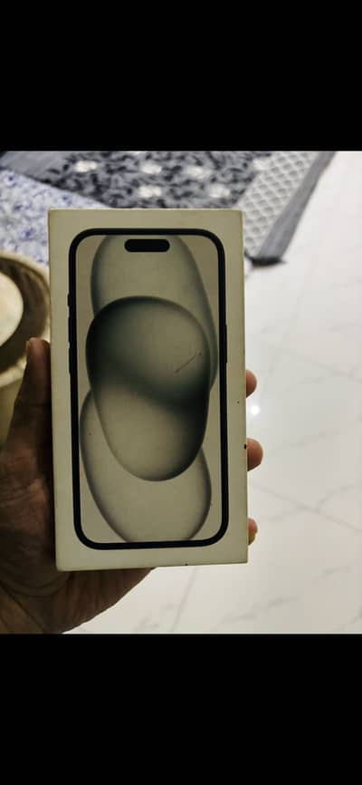 Apple iPhone 15