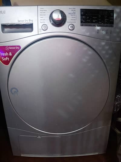 LG spin and Dryer 8kg