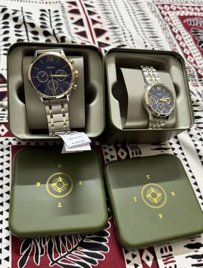 Beautiful Fossil Couple Watches set