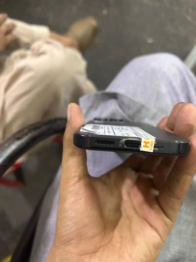 Apple iPhone 16 Pro Jv
