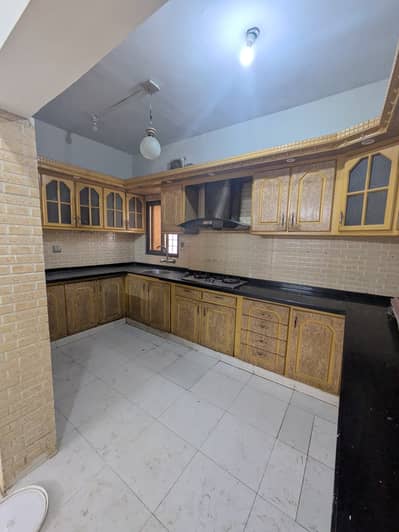 FLAT AVAILABLE FOR RENT BOUNDARY WALL APARTMENT ( BACK SIDE OF STUDENT BIRYANI)
