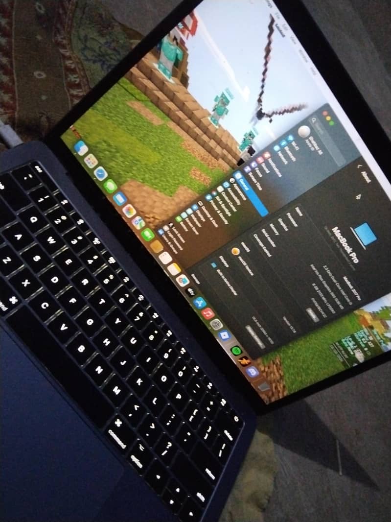 mac book 1