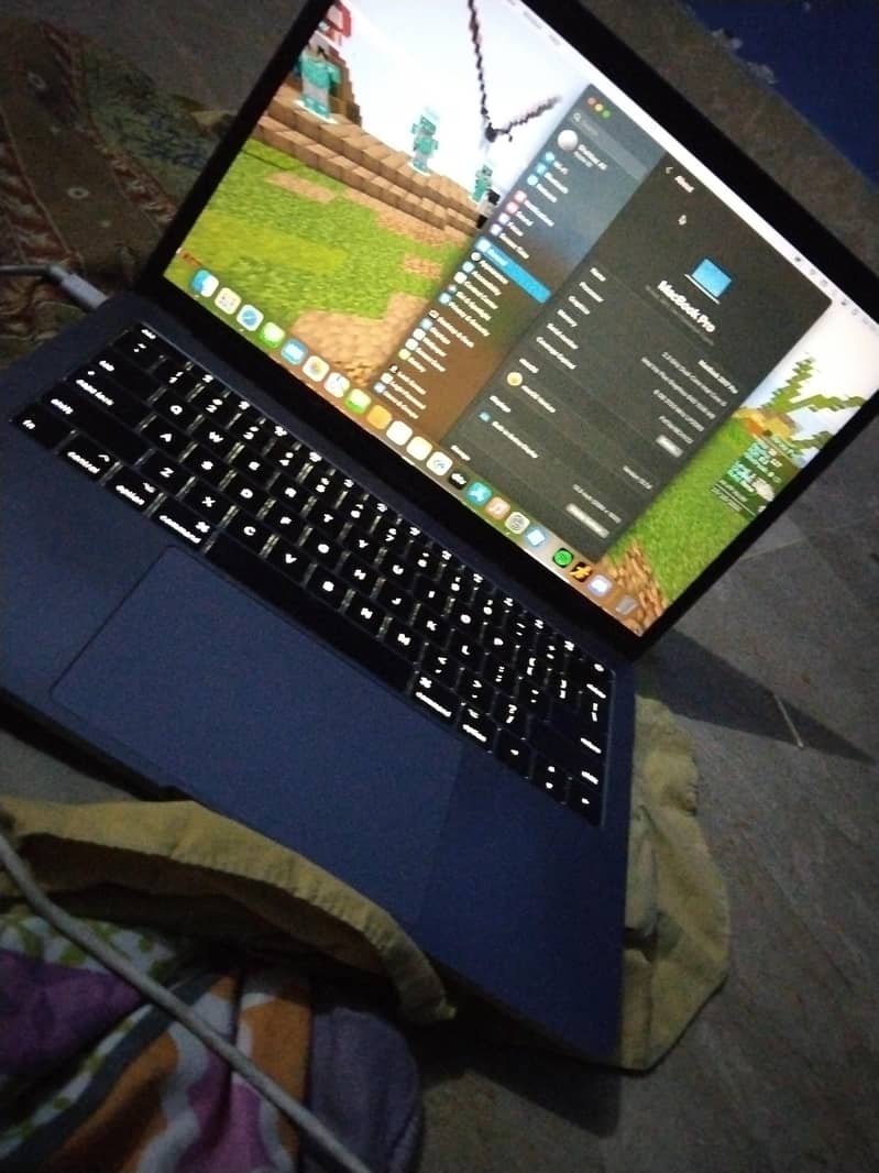 mac book 2