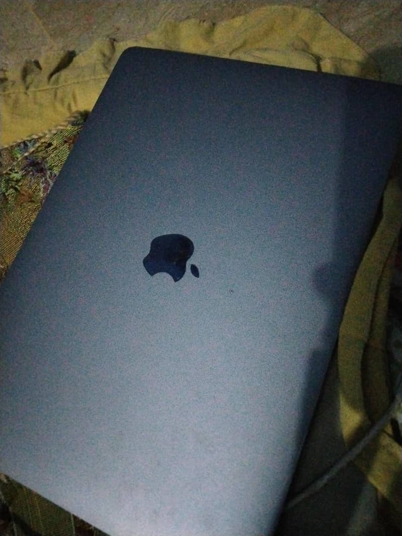 mac book 3