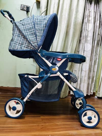 pram branded very good condition
