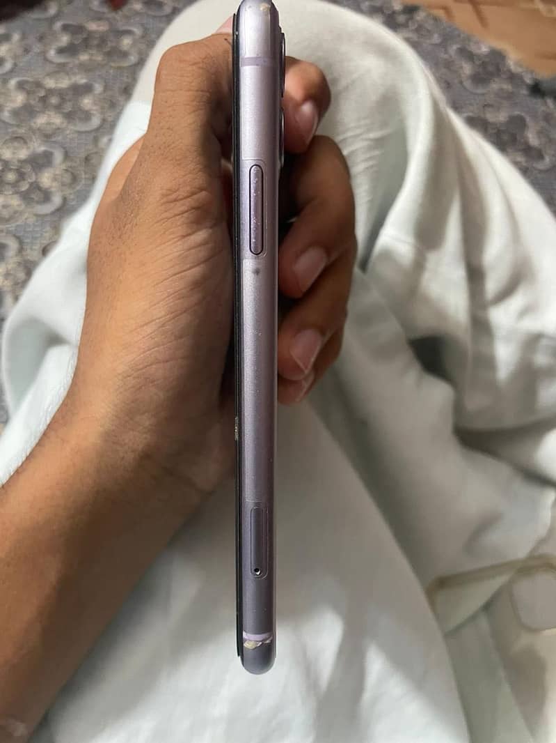 Apple iPhone 11 1