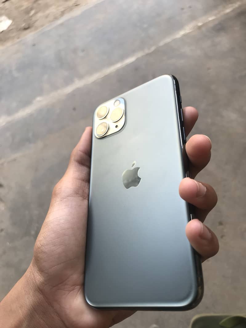 Apple iPhone 11 Pro 5