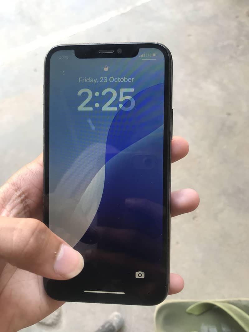 Apple iPhone 11 Pro 6