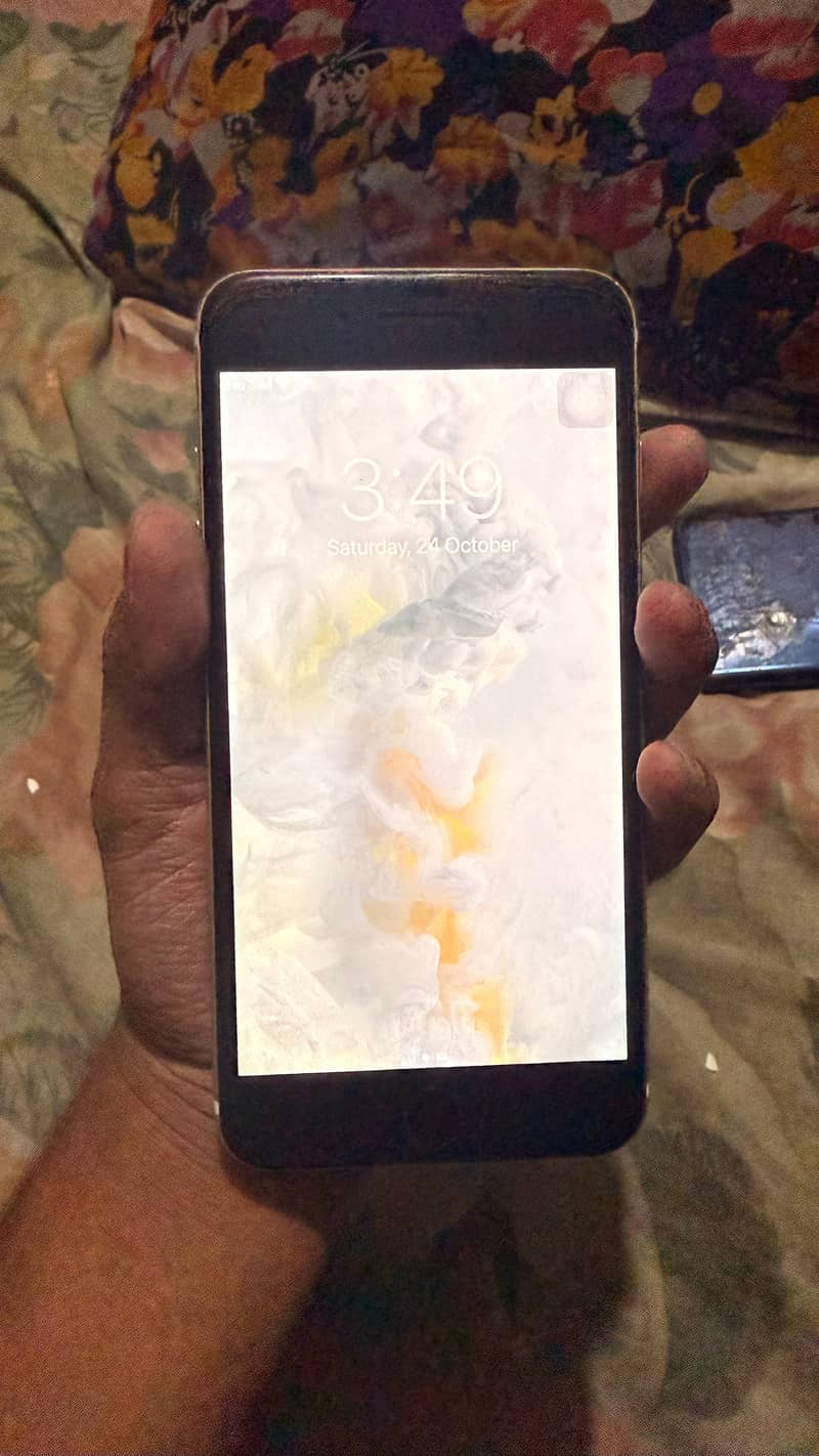 Apple iPhone 7 Plus 7