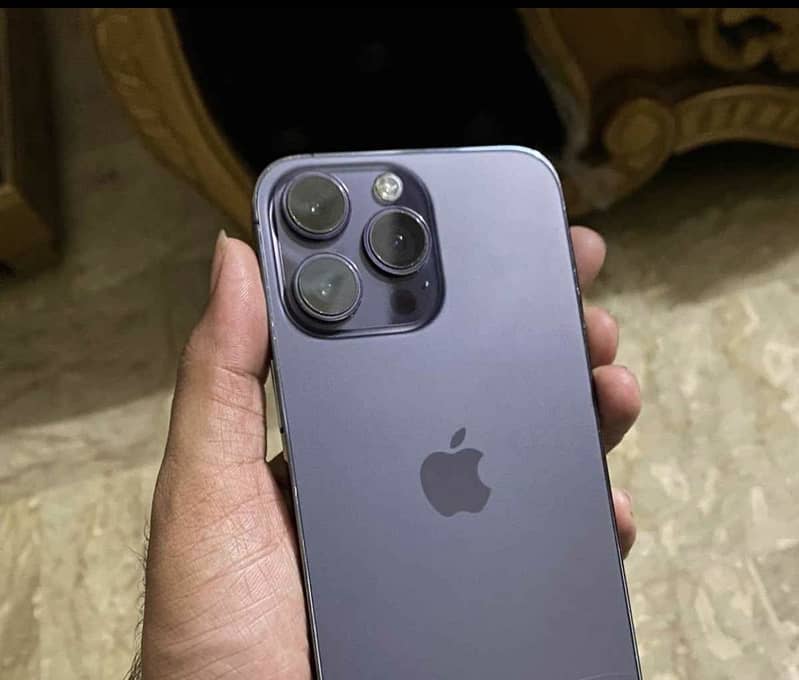 Apple iPhone 14 Pro Max 2