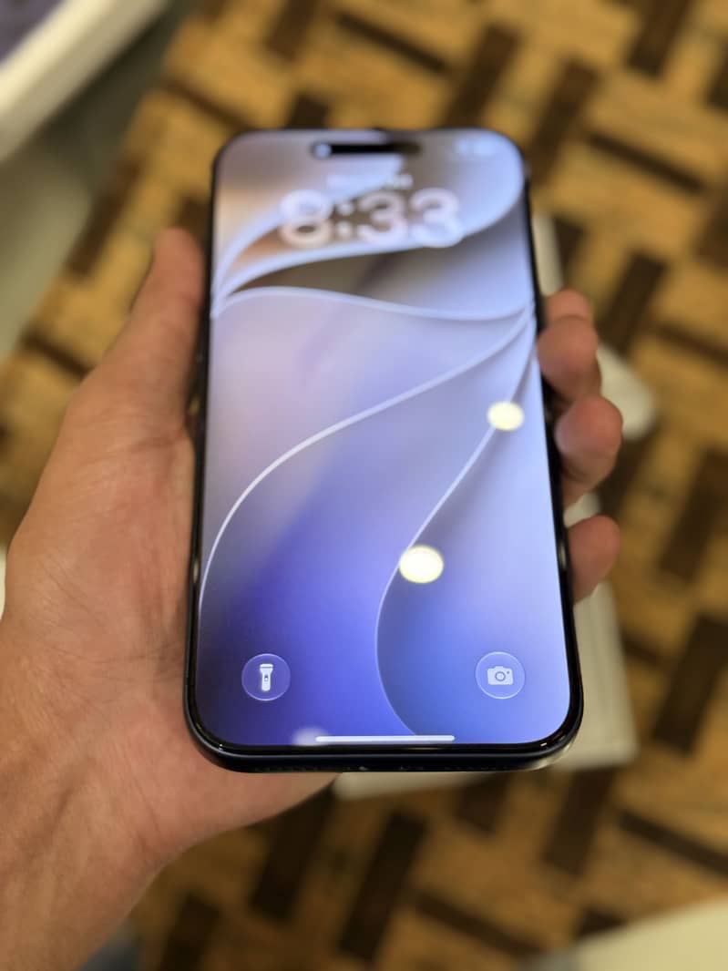Apple iPhone 17 Pro Max 9
