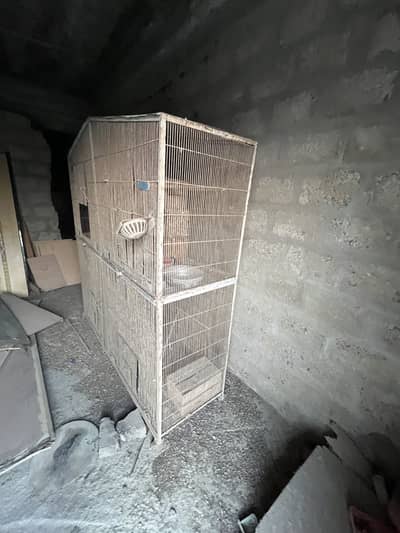 Cages for saleee
