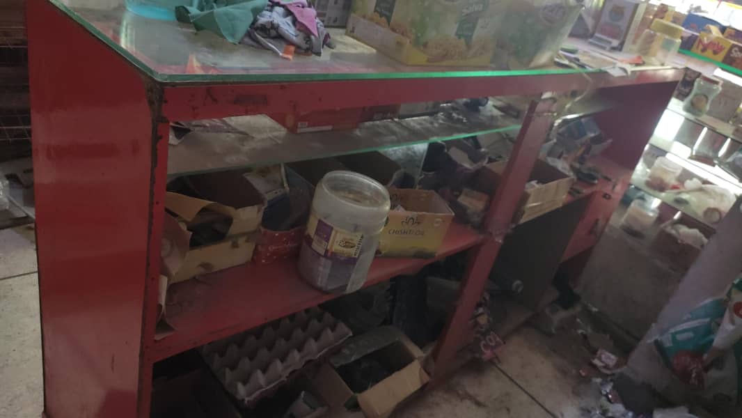 shop counter 1