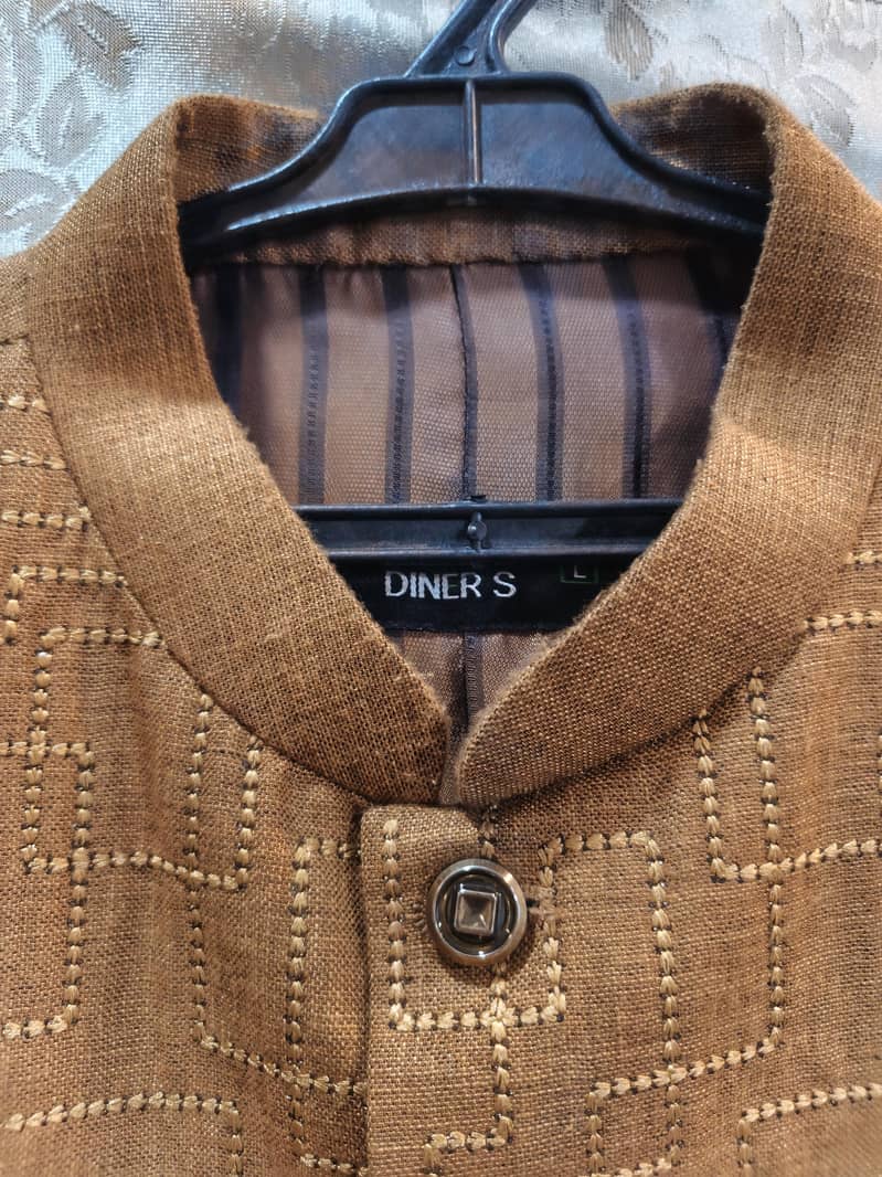 DINERS waist coat 1
