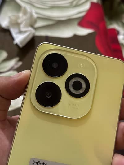 Infinix Smart 8 Pro