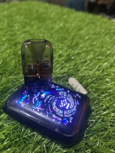 G5 lite Vape 18+ products 10 by 9 condition