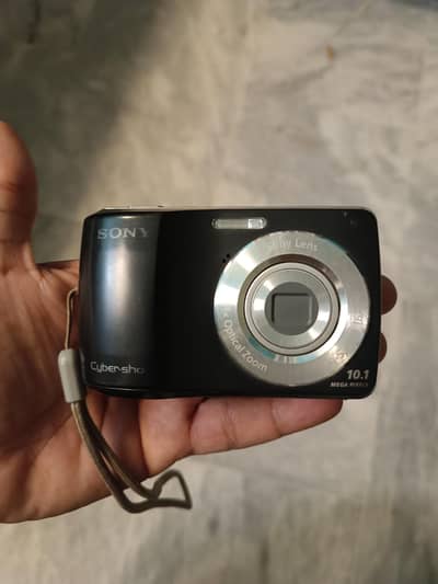 Sony Dsc-s3000 10.1 Mega Pixels Digital Camera