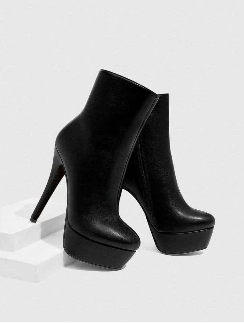 ankle boots 0