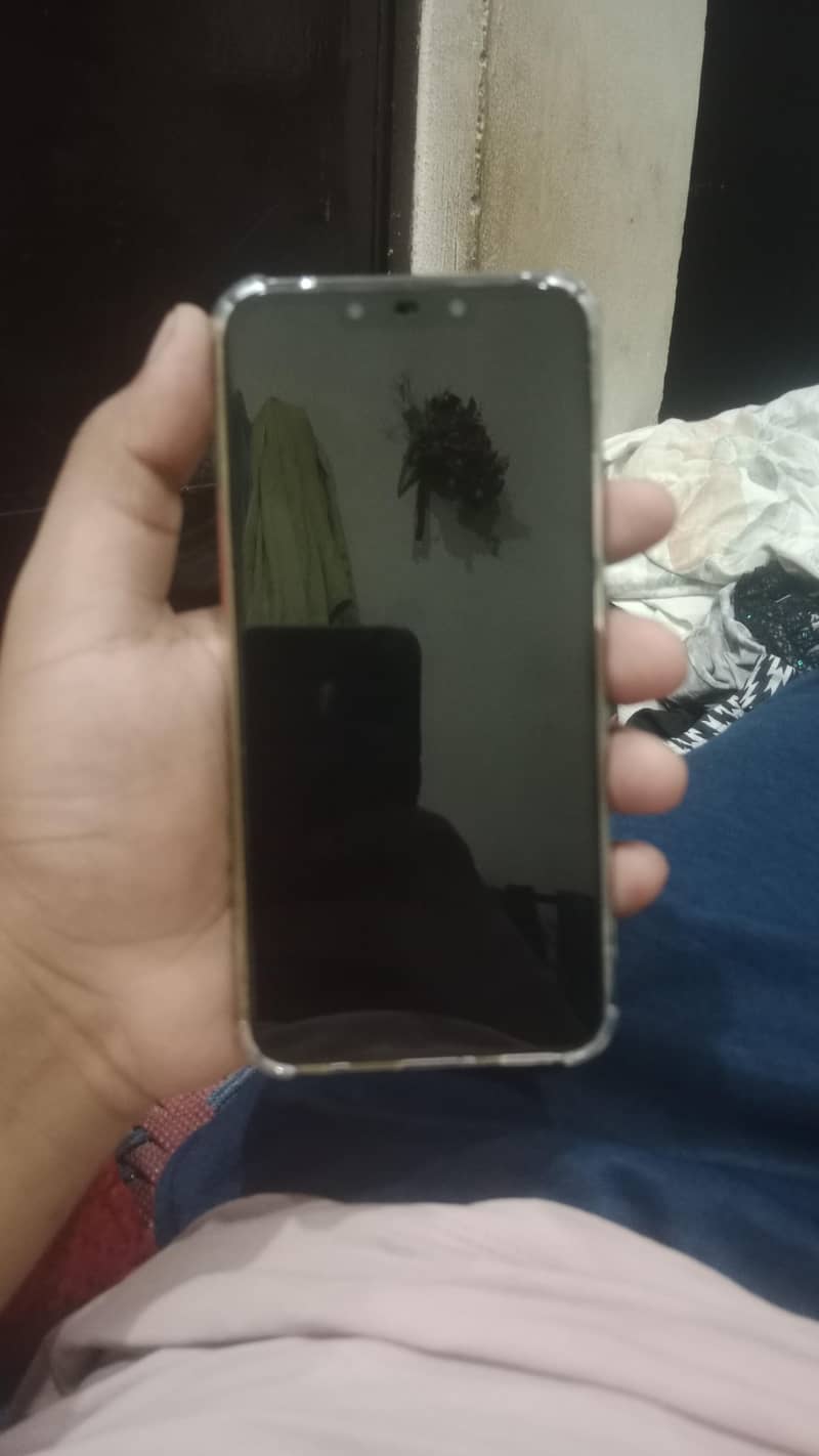 Huawei Nova 3i 0