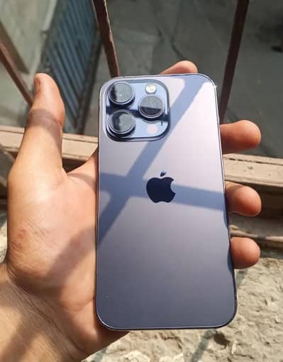 iPhone 14 Pro waterpack