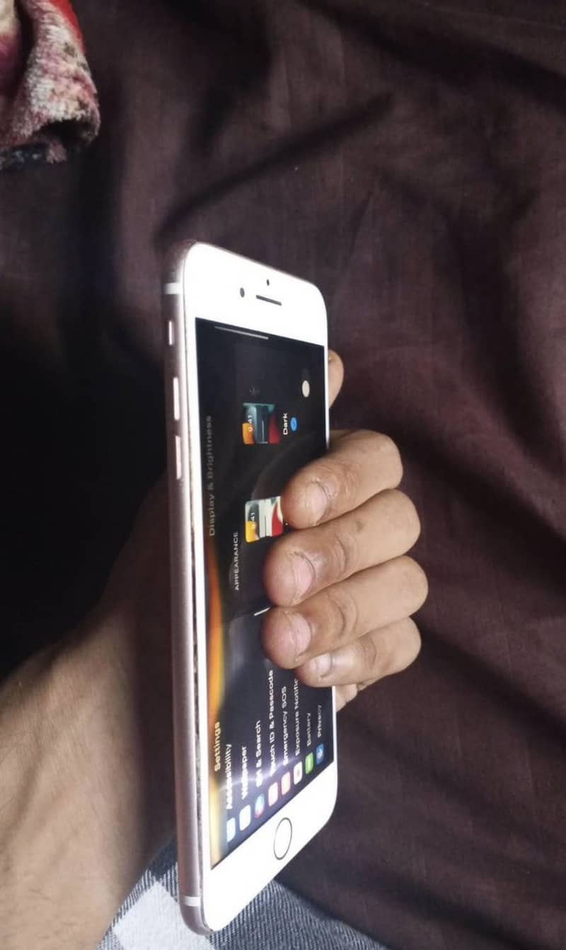 Apple iPhone 7 Plus, READ AD!!!! 4