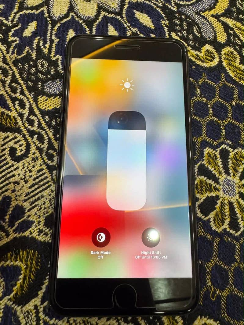 Apple iPhone 7 Plus 3