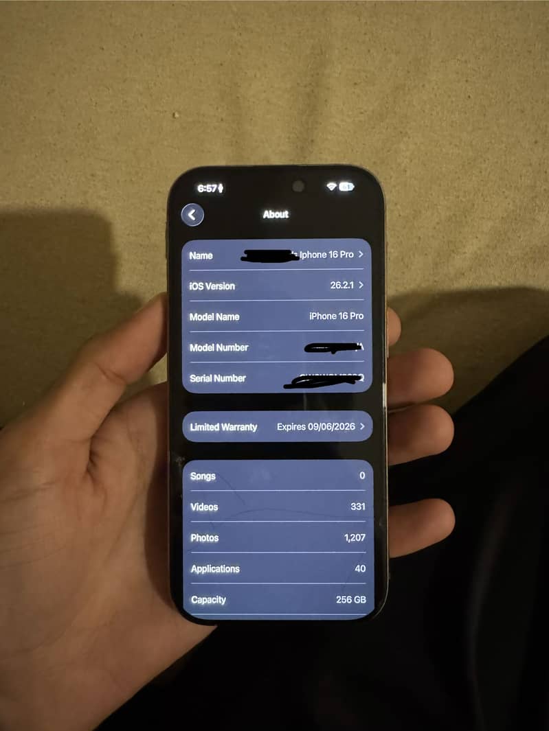 Apple iPhone 16 Pro 5