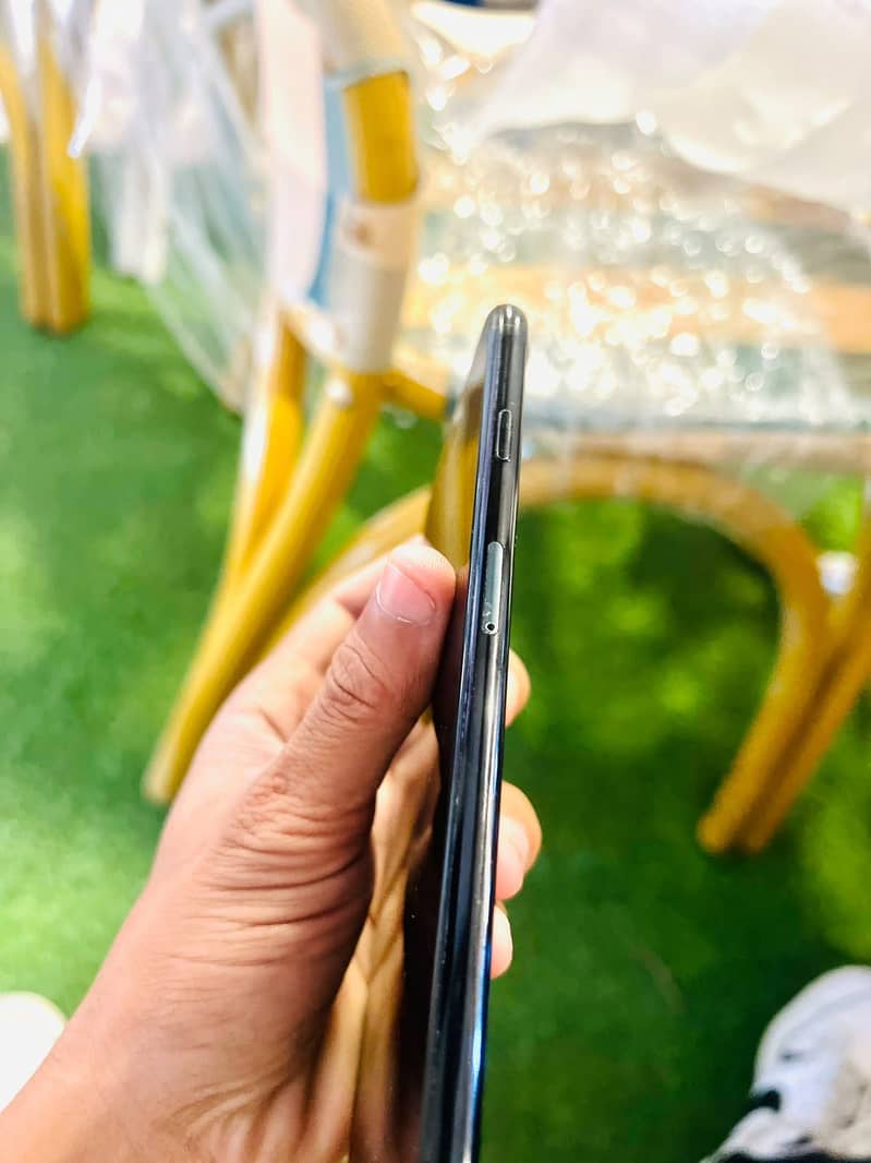 Apple iPhone 7 Plus 4