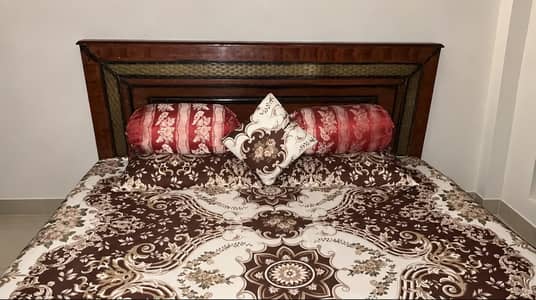 King sized bed with Molty Foam mattress