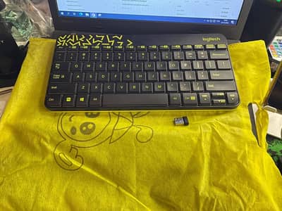 Logitech ORIGINAL wireless keyboard