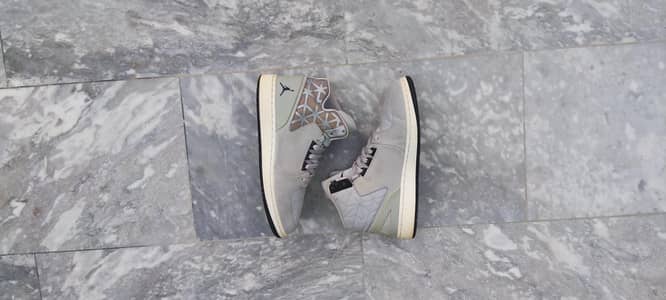 Original Nike Jordan 1 Flight 3 Wolf Grey Trifted Size UK 6 /EUR 40 .