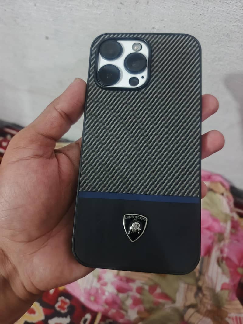 Apple iPhone 15 Pro Max 1
