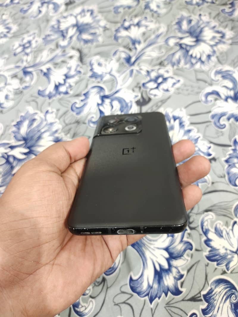 One Plus 10 Pro 5g 5