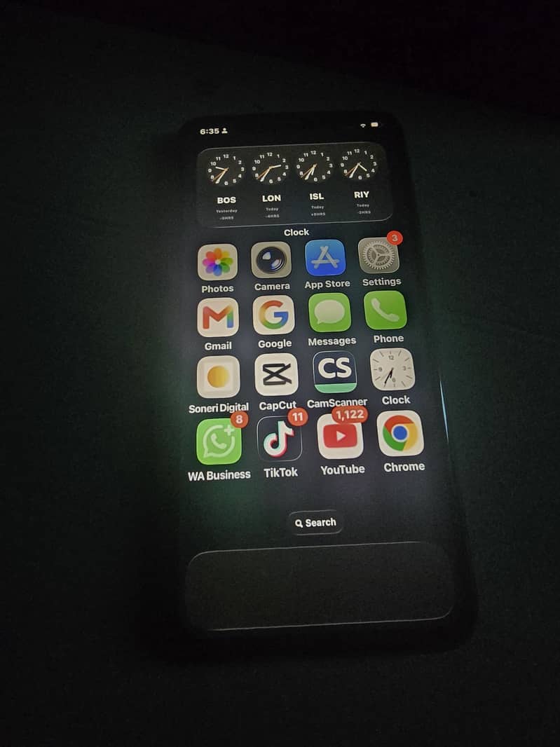 Apple iPhone 11 Pro Max 0