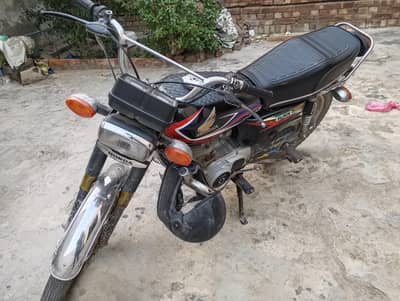 Honda 125 Black original 2017model