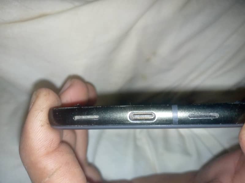Google Pixel 6a 3