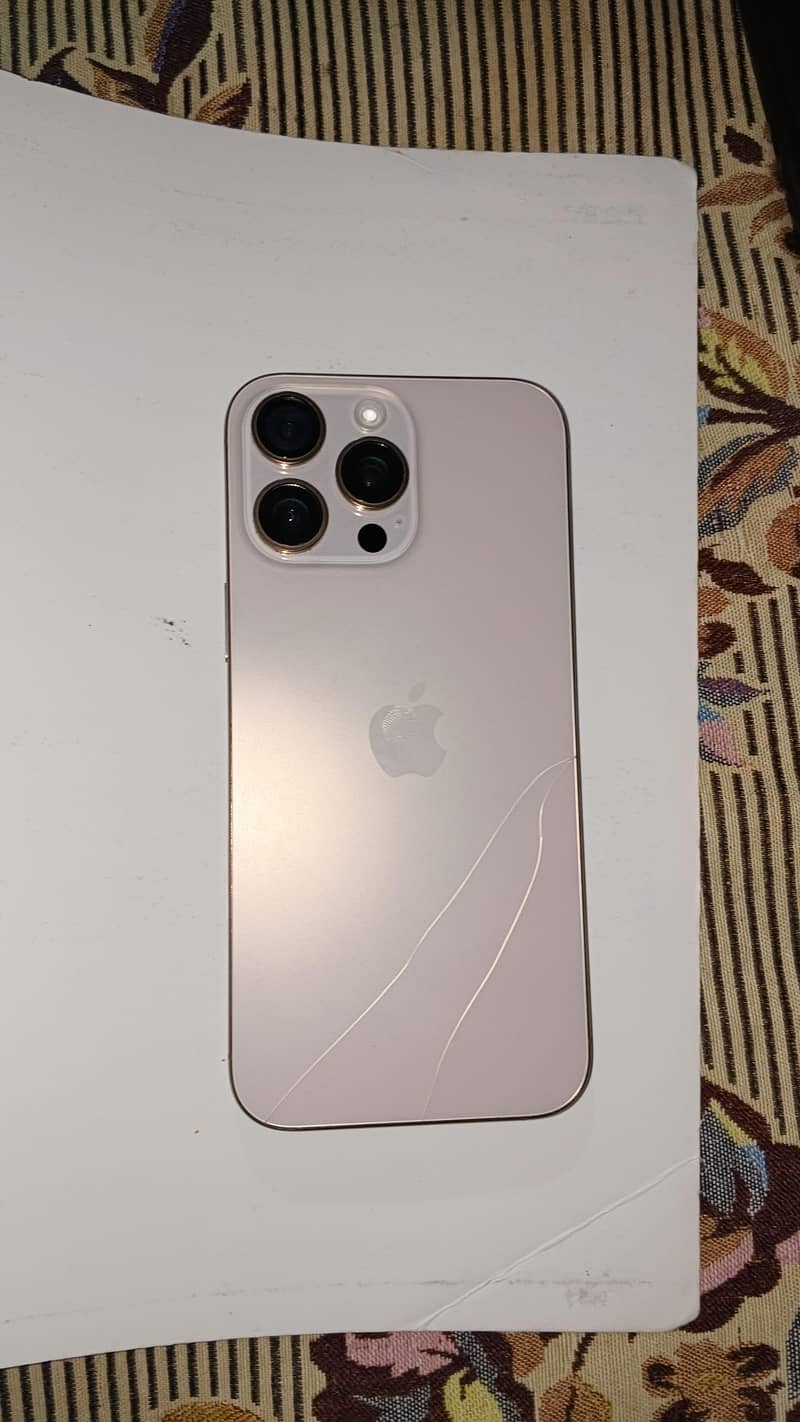 Apple iPhone 16 1