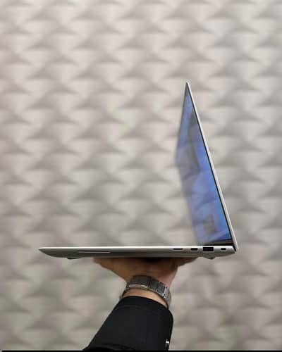 HP ZBook Studio 16 G10  i9 13th + 6GB RTX A1000 + 16GB DDR5 + 4K TOUCH