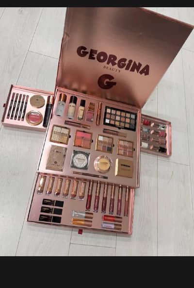 20 in 1 compelet makeup deal