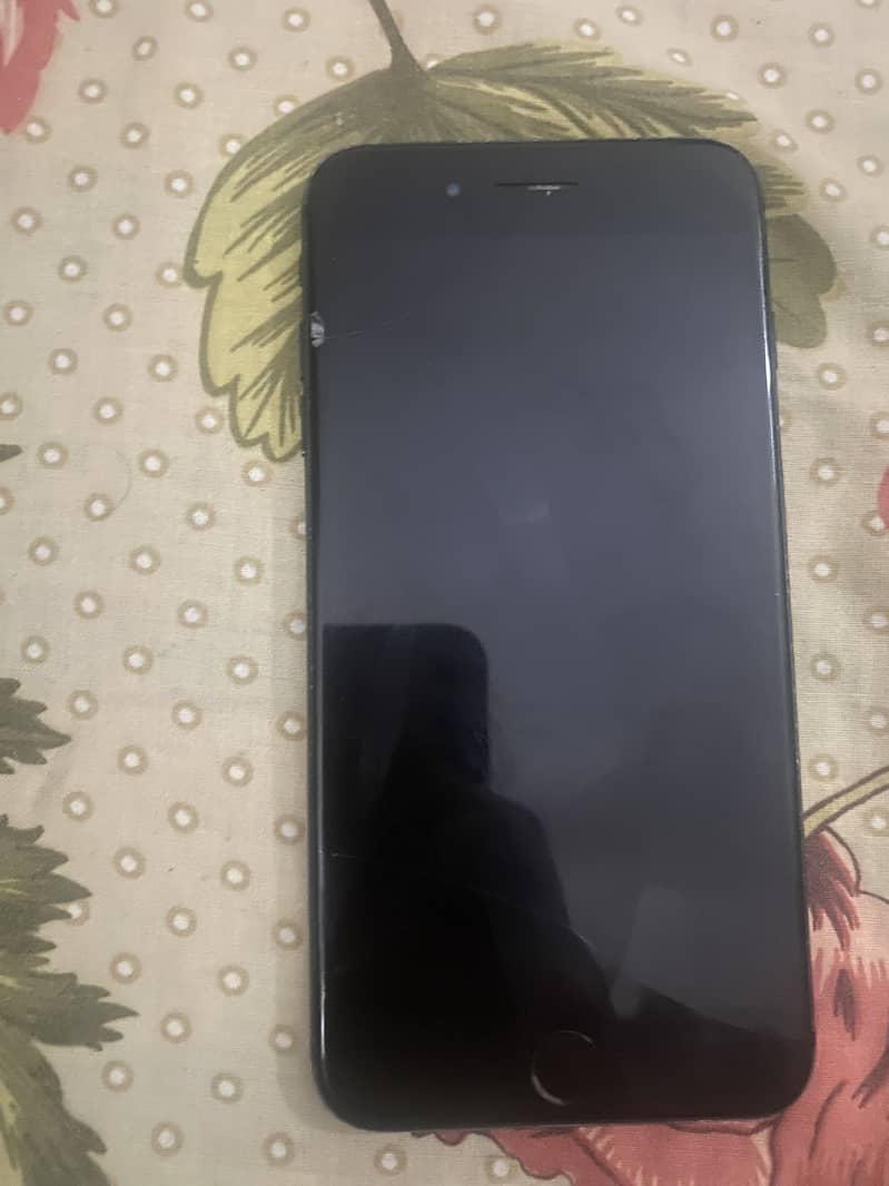 Apple iPhone 7 Plus 1