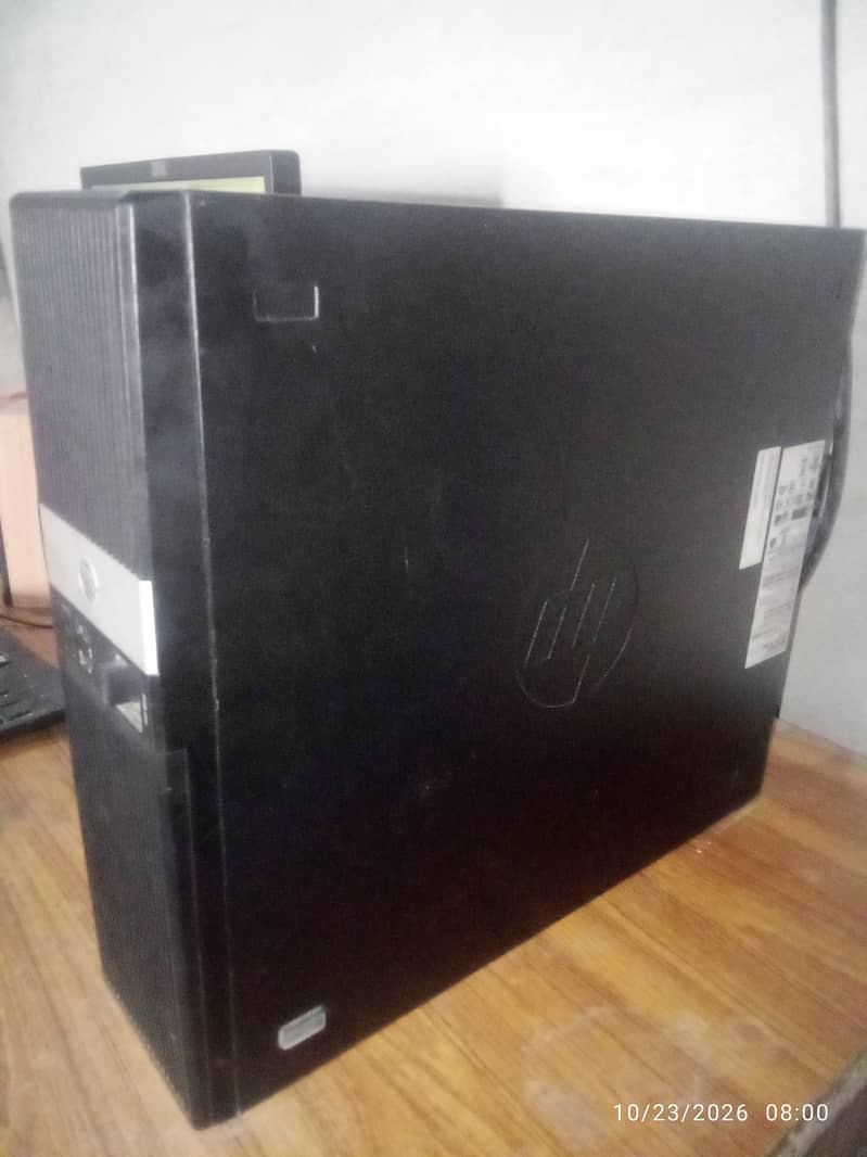 HP Desktop PC 1