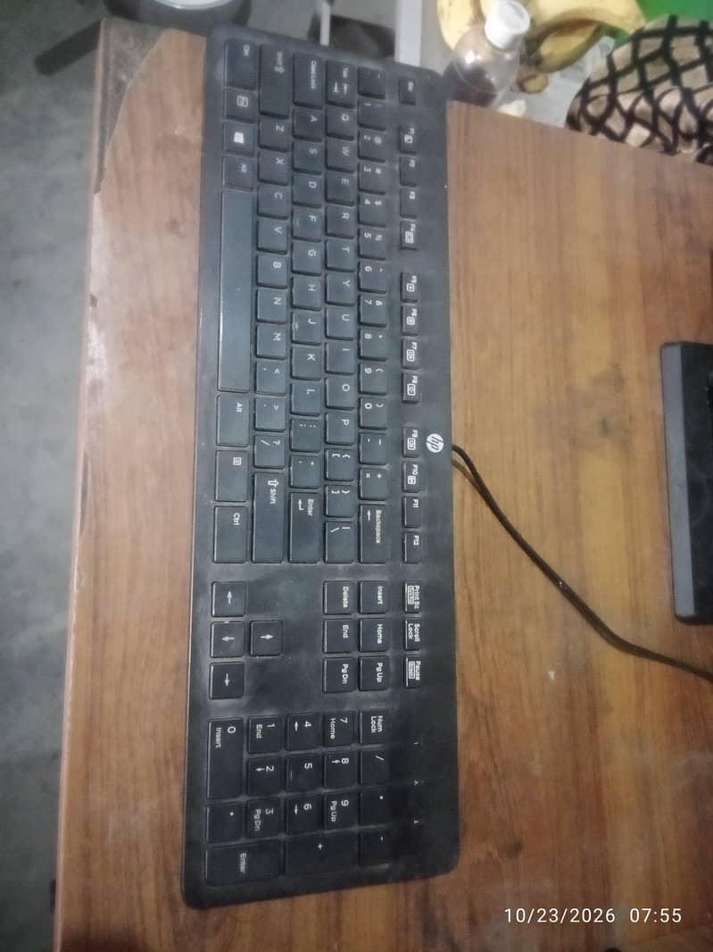 HP Desktop PC 8