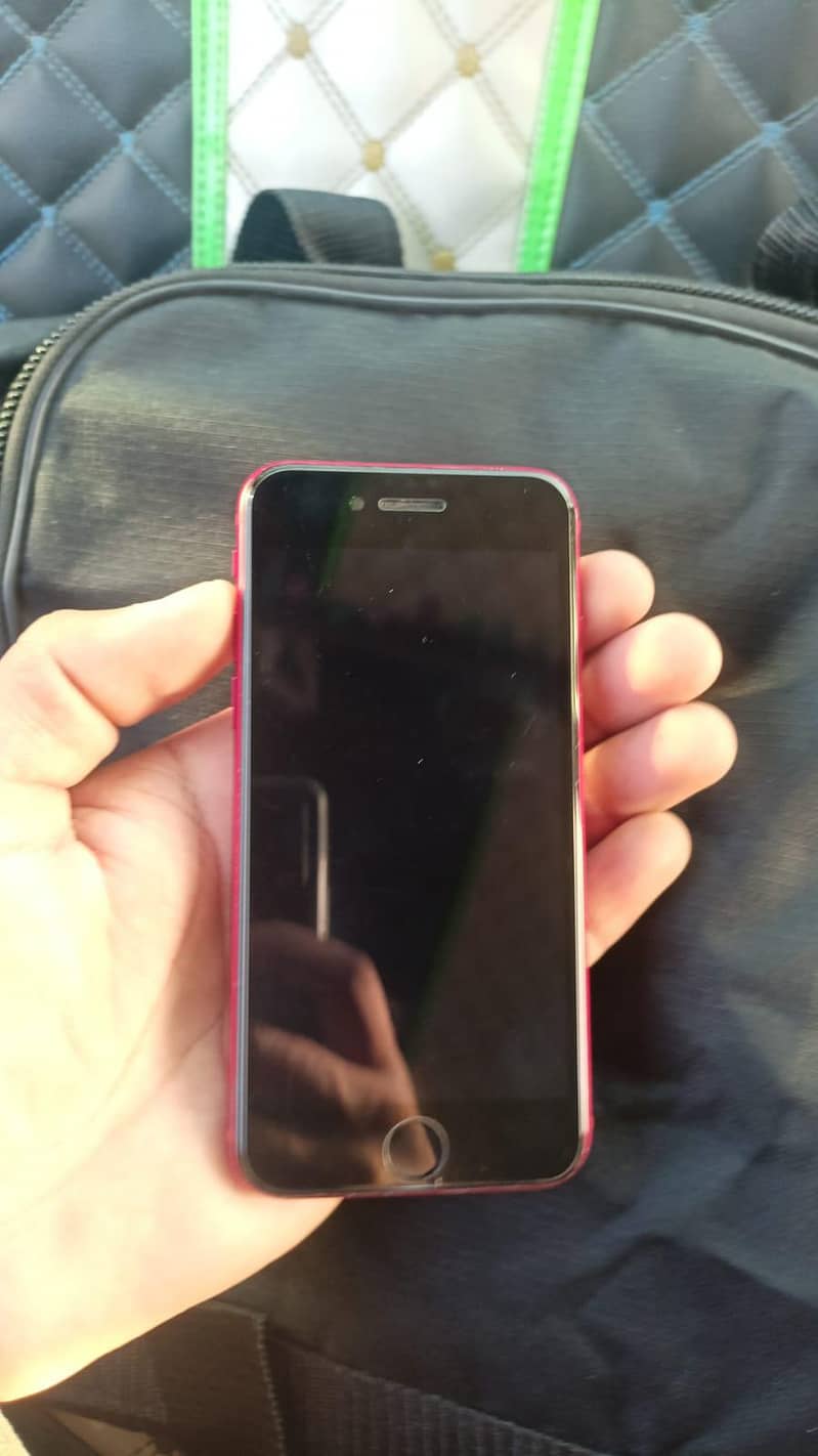 Apple iPhone SE 202 4