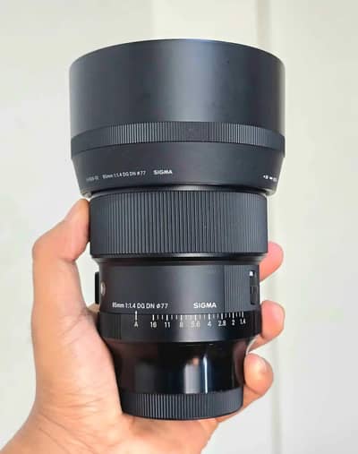 SIGMA 85MM 1.4 DG DN ART complete box