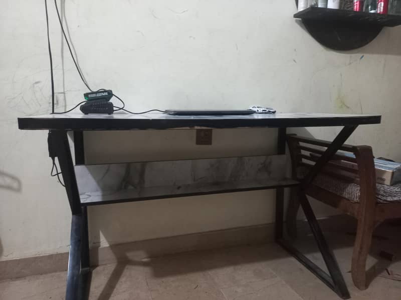 gaming table for computer led consoles 0