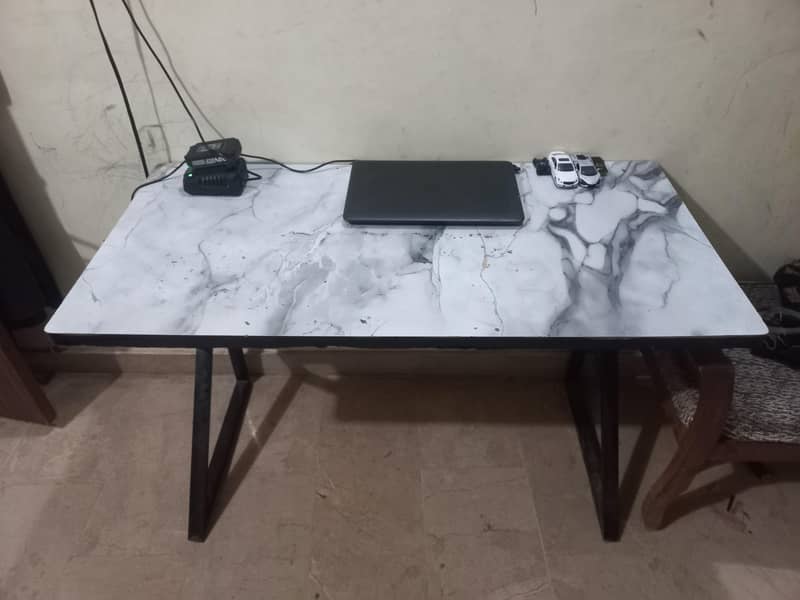 gaming table for computer led consoles 2