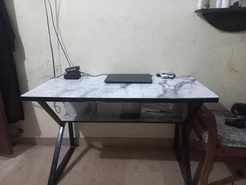 gaming table for computer led consoles 3