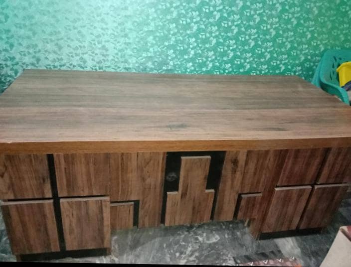 Office Table 0